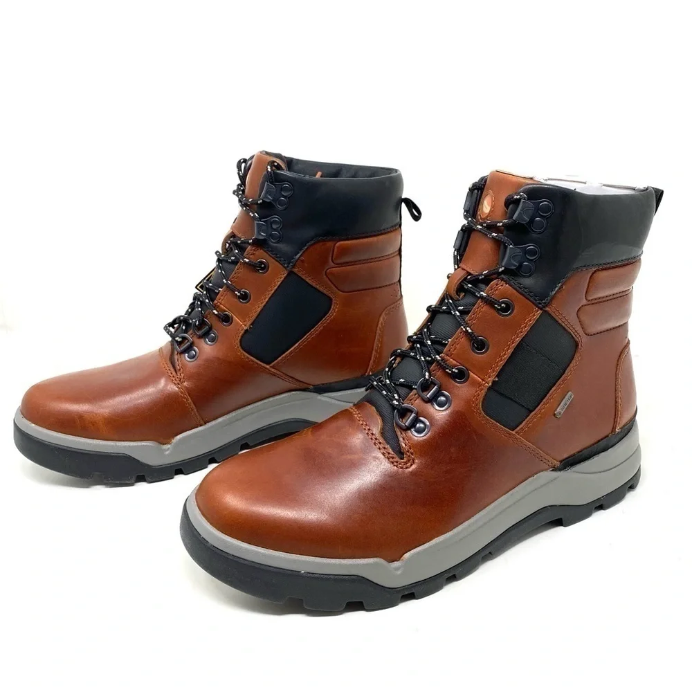 Clarks Un Atlas Hi Top GTX Waterproof Hiking Boots Brown